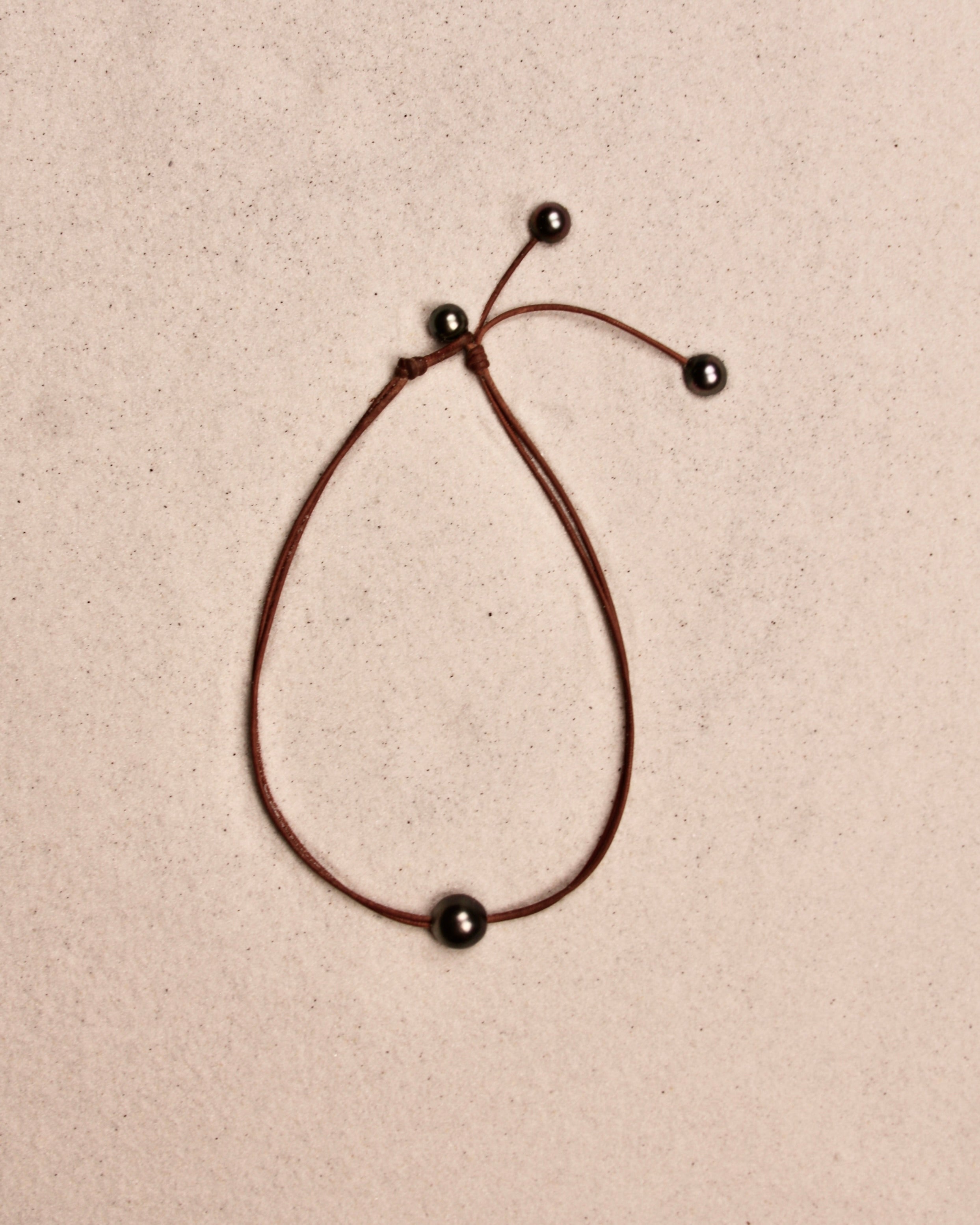 Black Tahitian Signature Medium