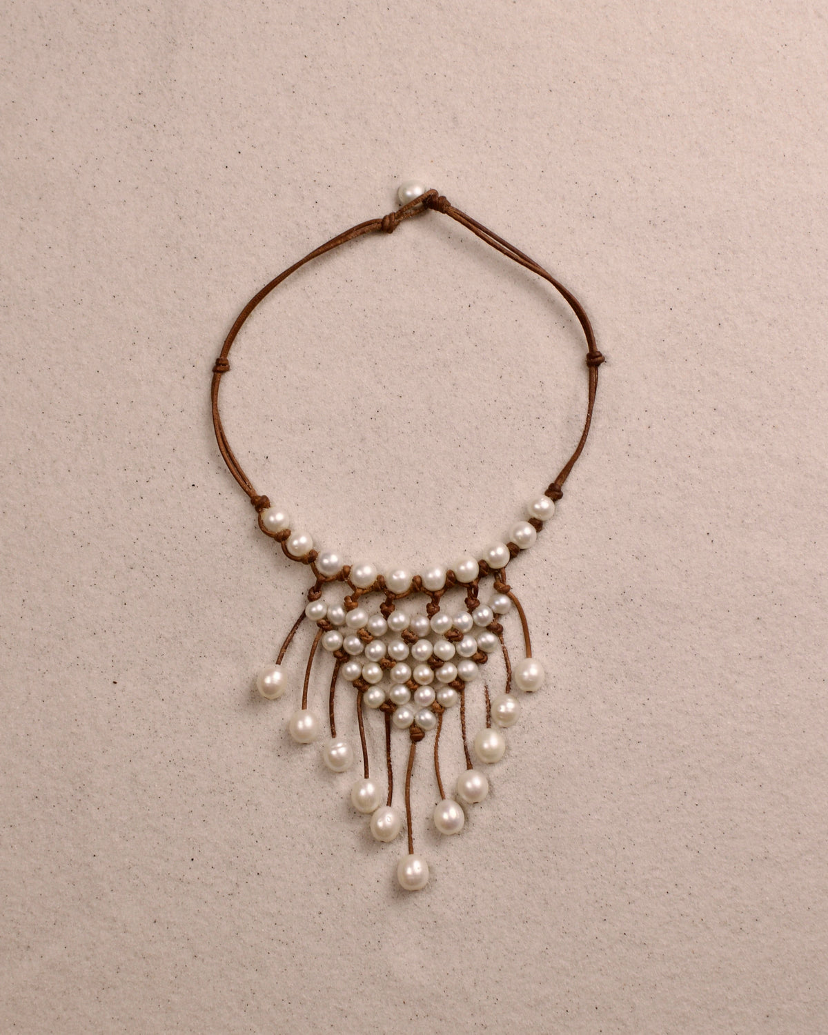 New Urban Necklace White