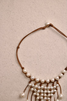 New Urban Necklace White