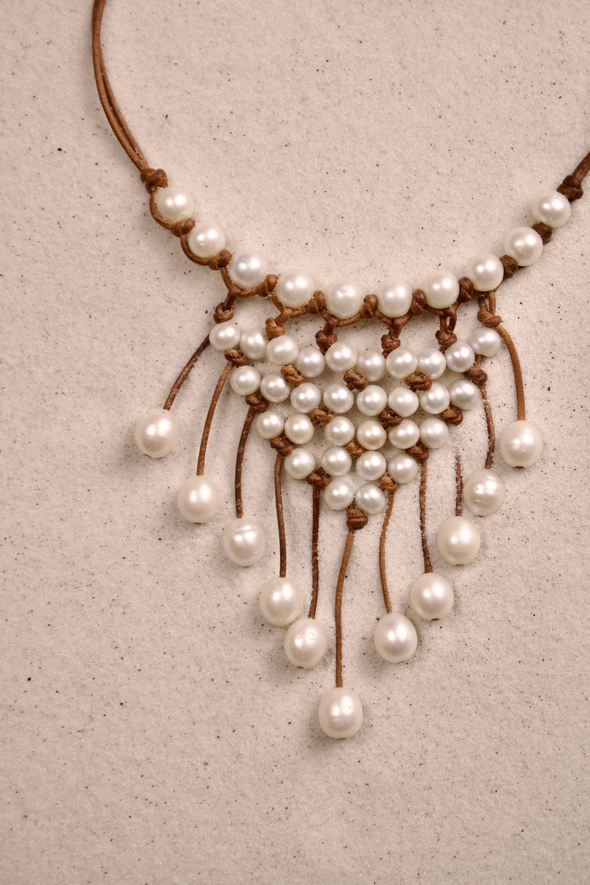 New Urban Necklace White