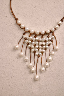 New Urban Necklace White