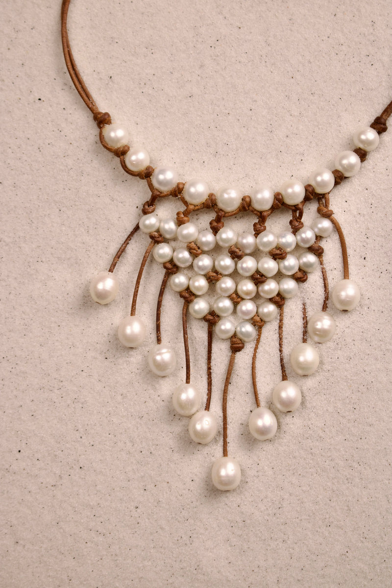New Urban Necklace White