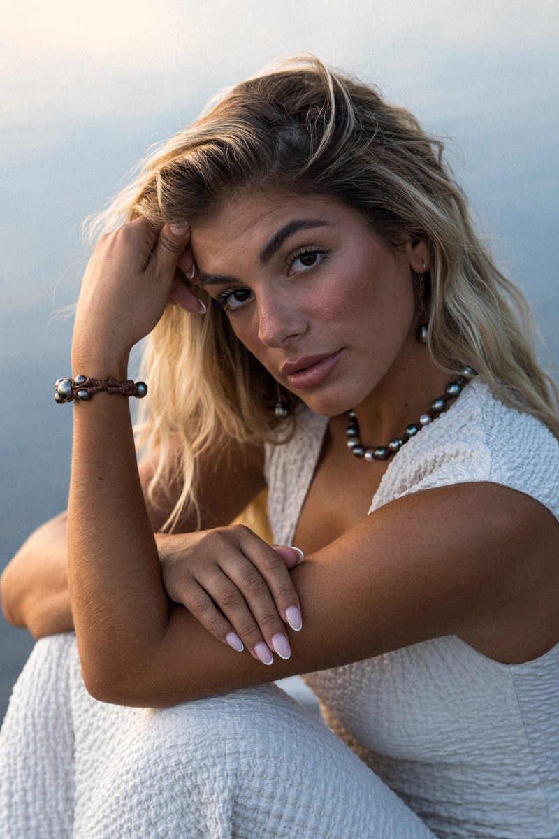 Black Tahitian All Around with Silver