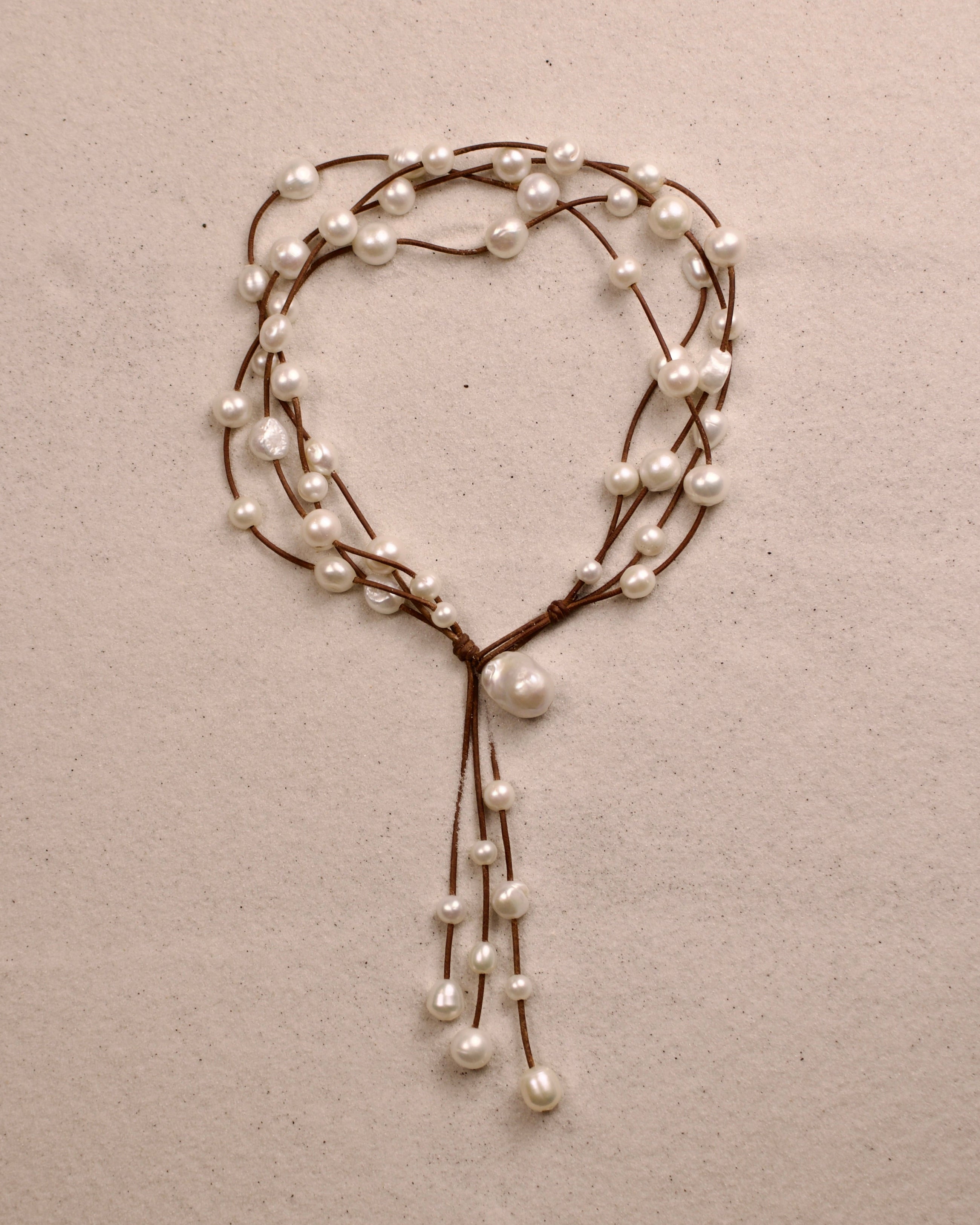 Music Necklace Four Strand White