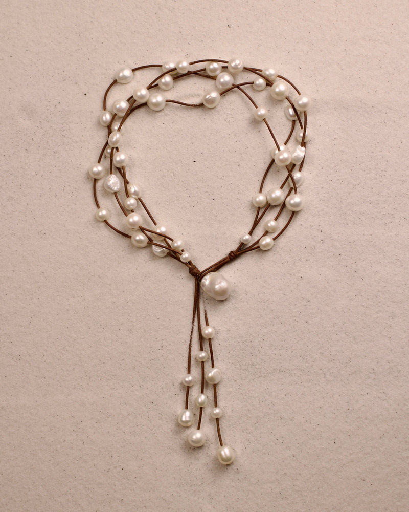 Music Necklace Four Strand White