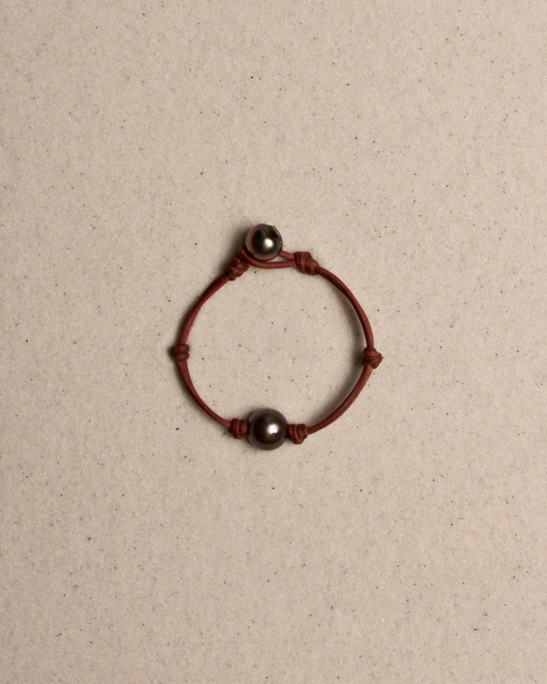 Black Tahitian Single Pearl Bracelet
