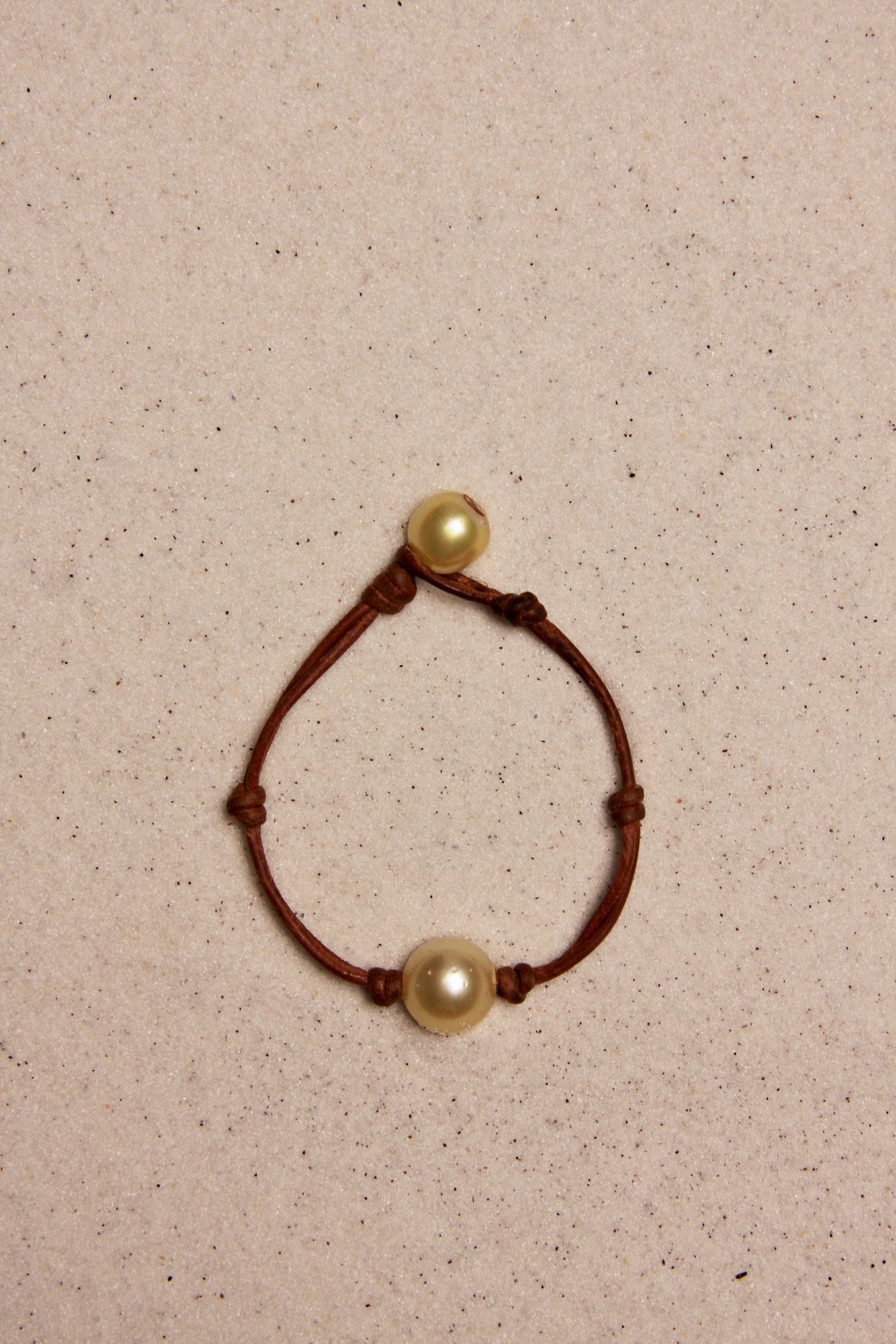 South Sea Gold Single Pearl Bracelet