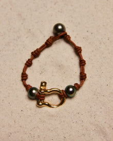 Gold Saint Barths Shackle