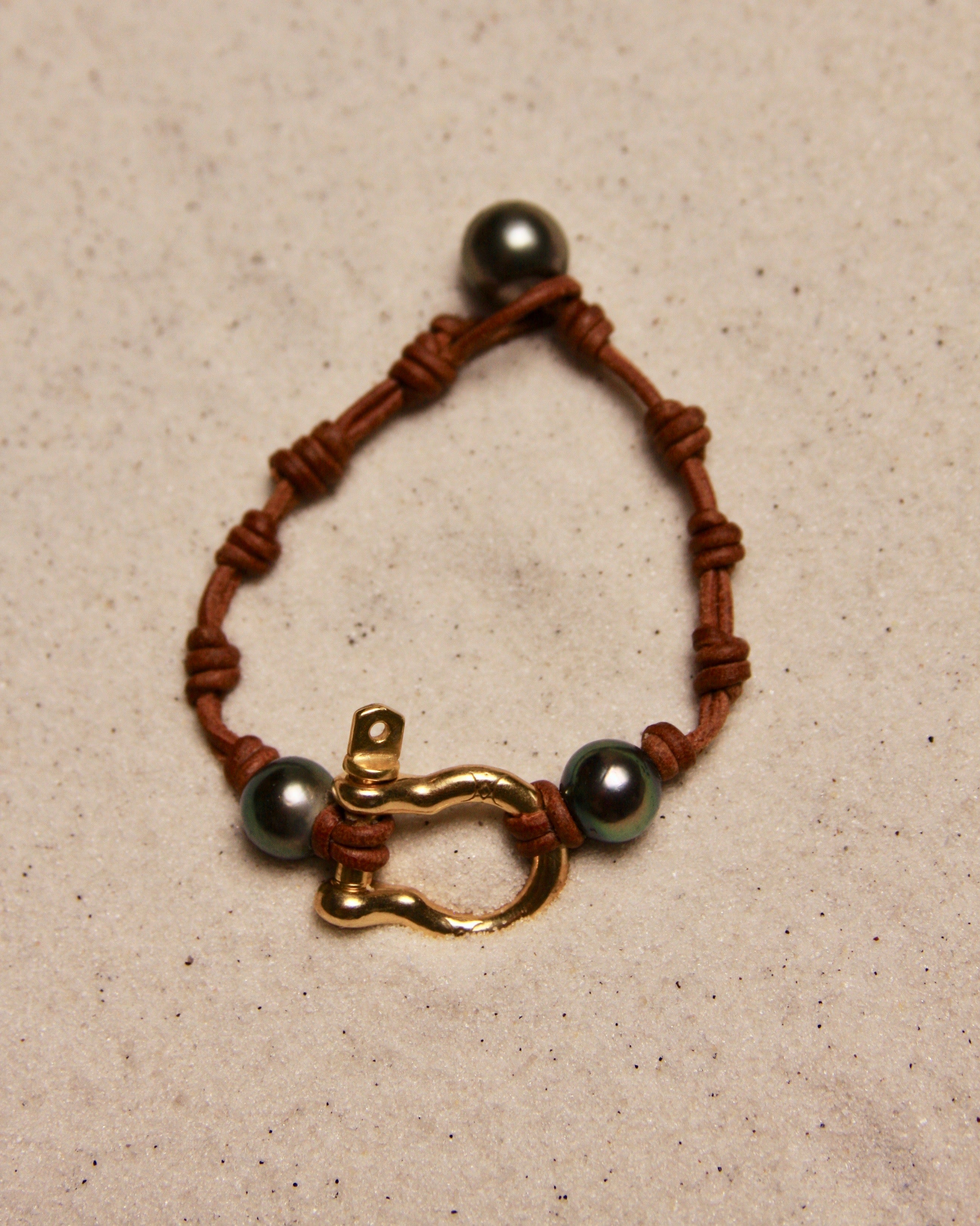 Gold Saint Barths Shackle