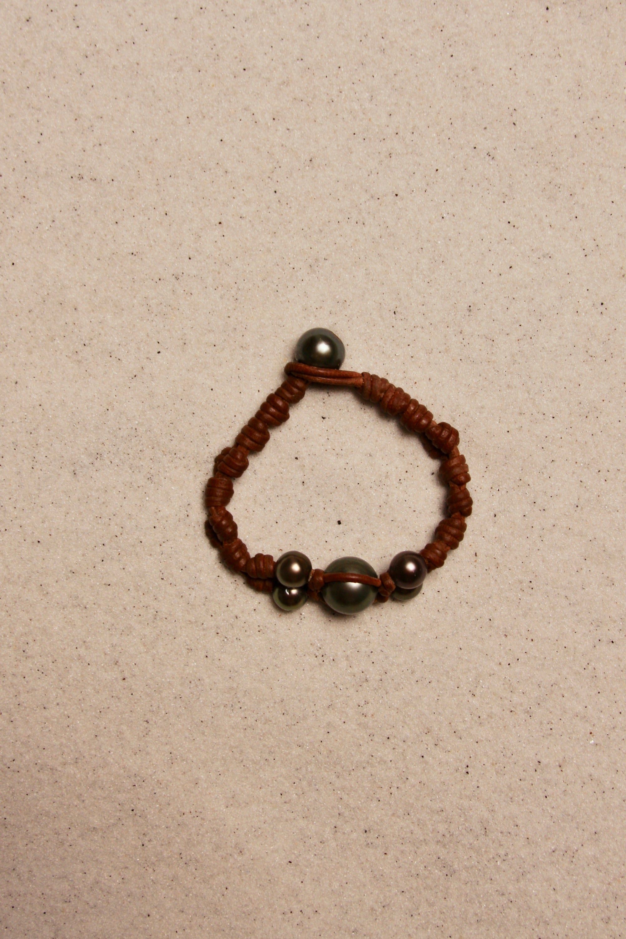 Black Tahitian Mini Wendy