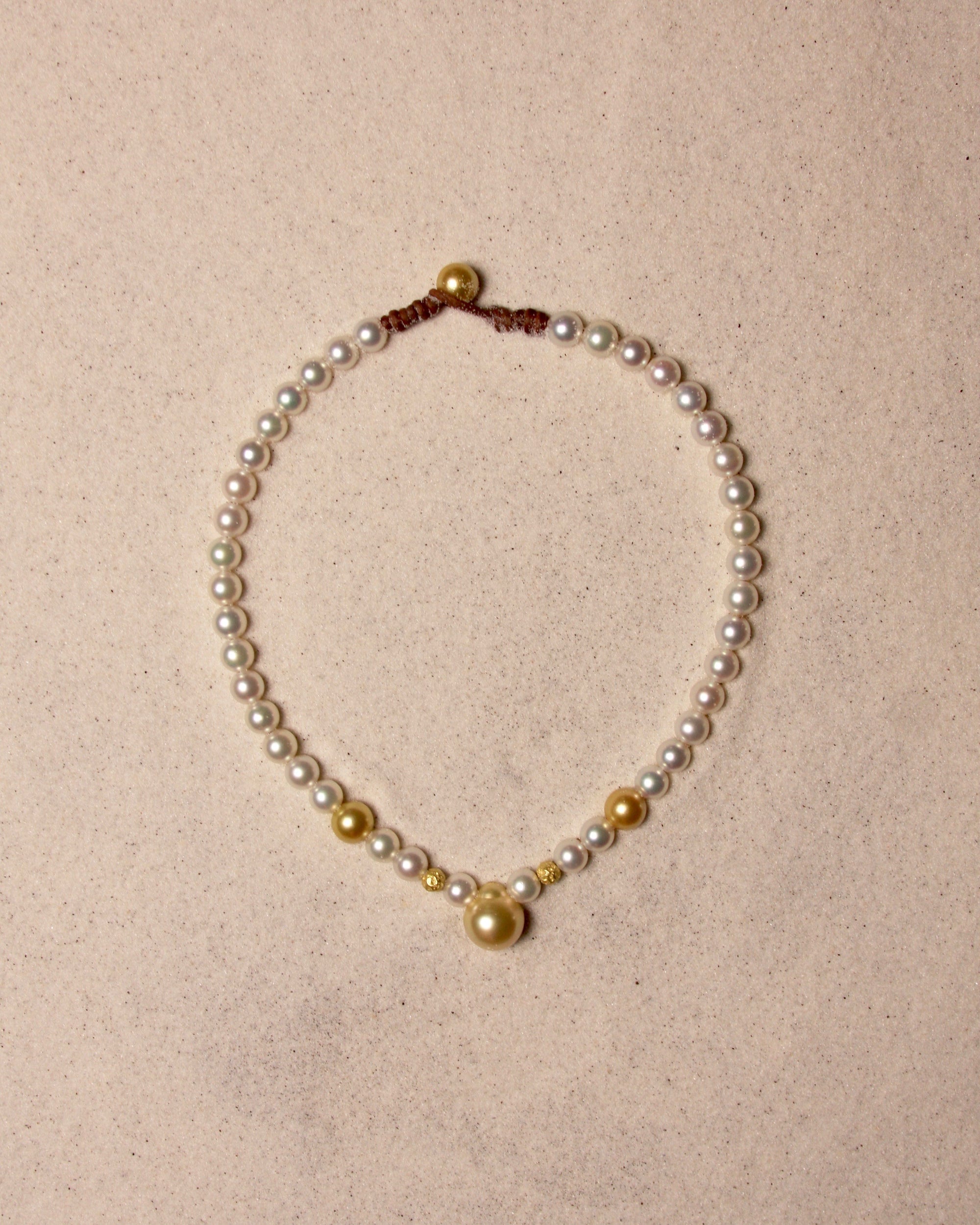 South Sea Gold and White All Around
