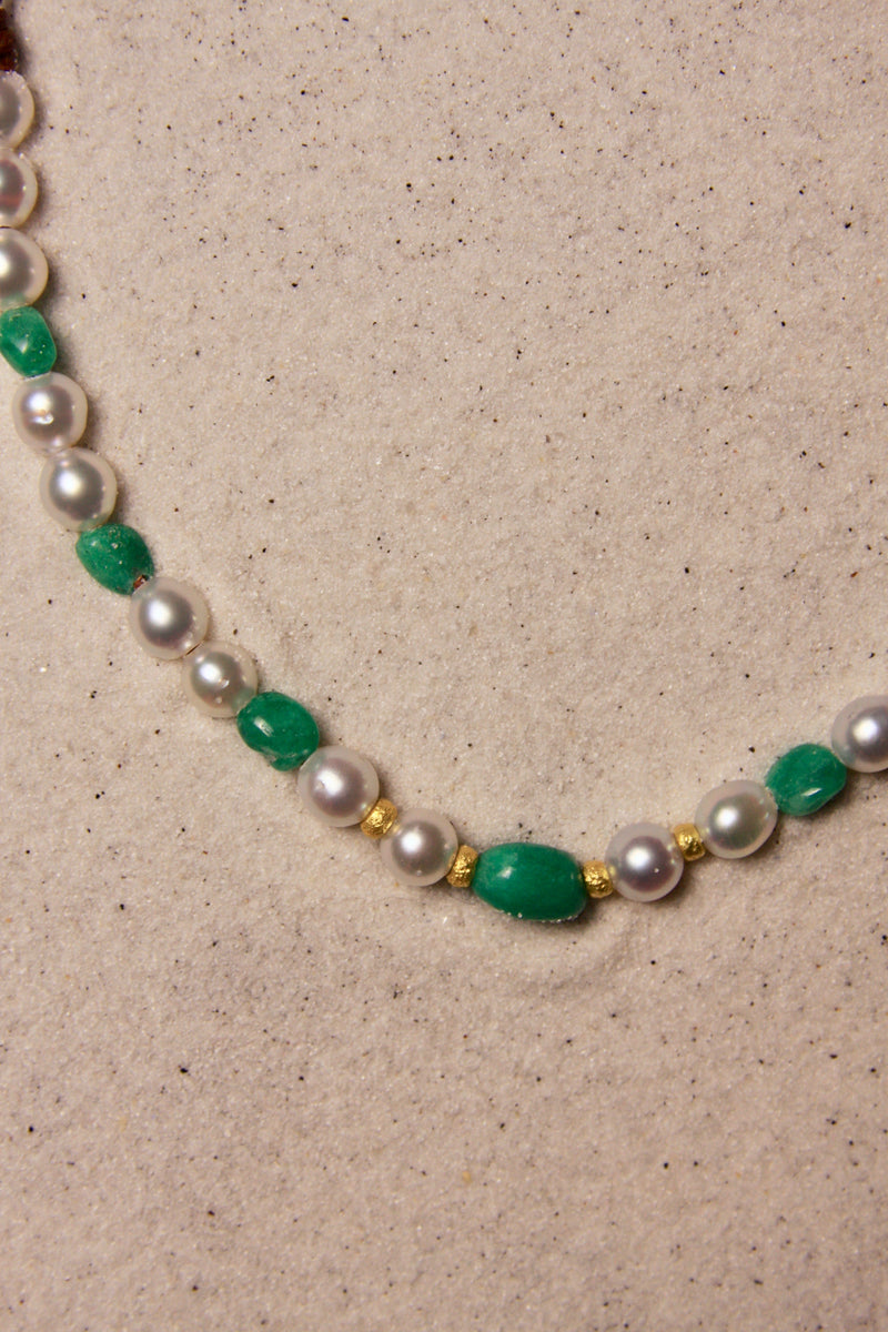 Emerald & Gold Chocker