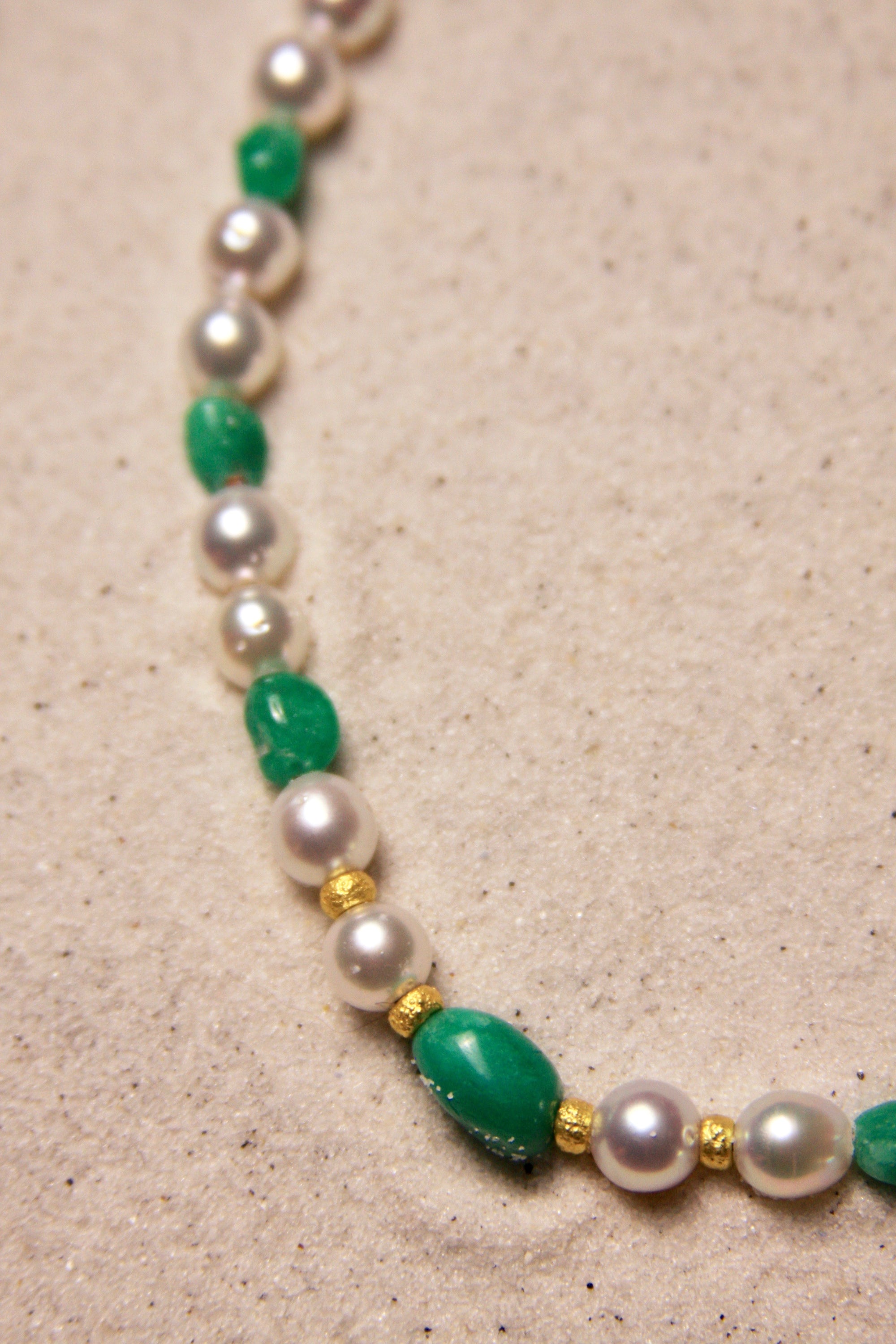 Emerald & Gold Chocker