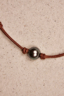 Zak with Knots Large