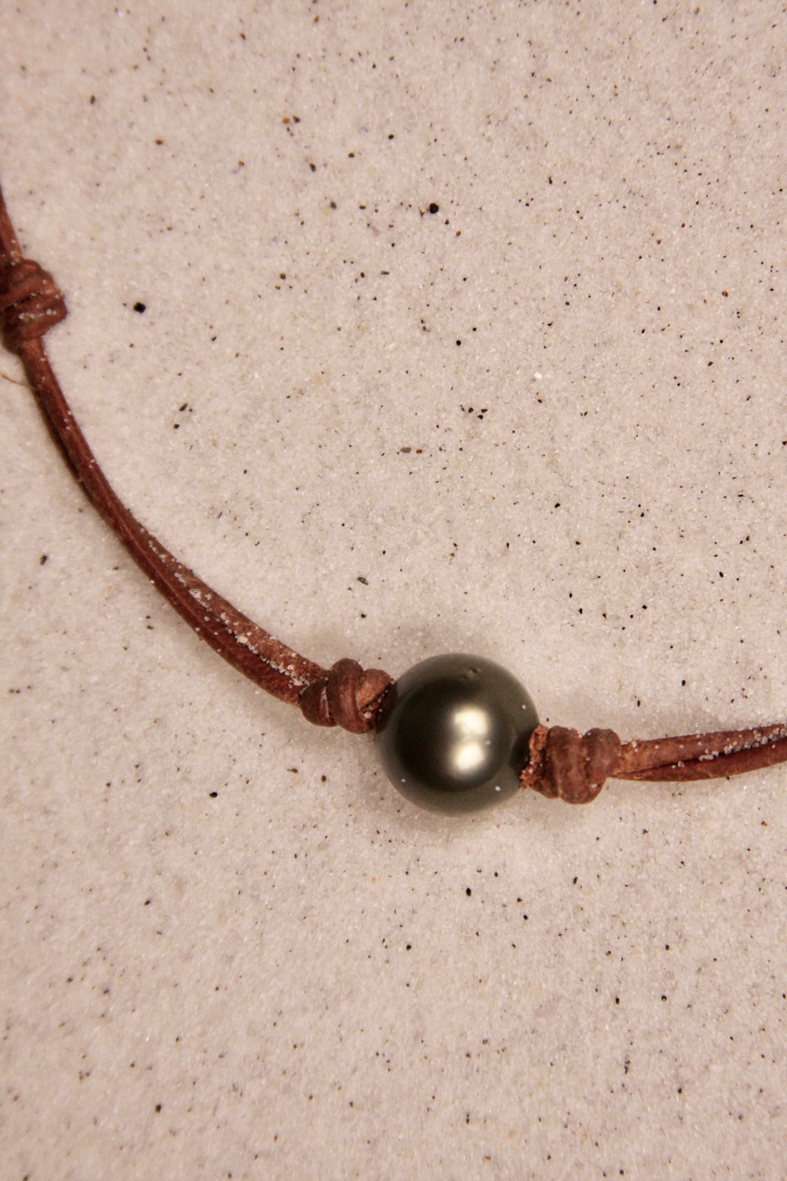 Zak with Knots Small